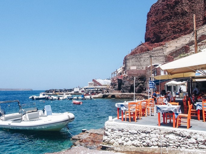 Přístav na Santorini