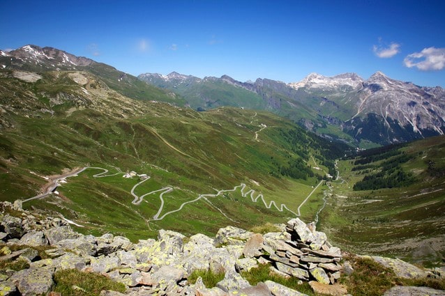 Via spluga, Spluga průsmyk